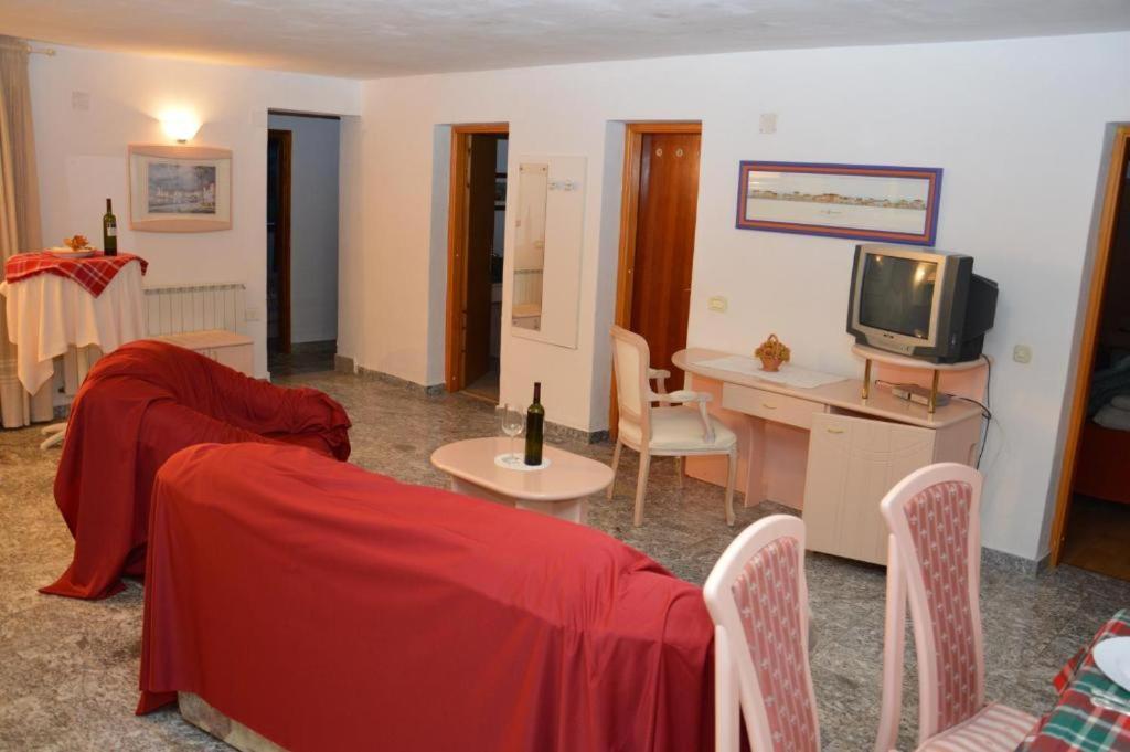 Apartments Athena Nova Vas (Porec) Exterior foto